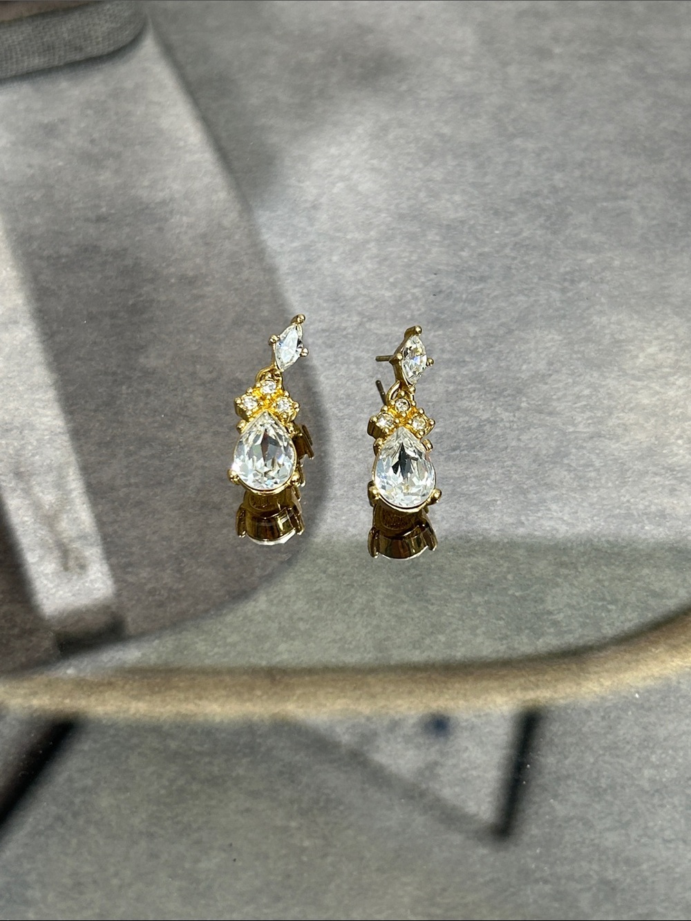 Dior Gold Teardrop Crystal Drop Earrings - Picture 4 of 7